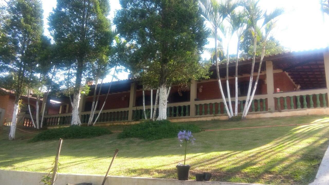 Linda Chacara Em Ibiúna Екстериор снимка